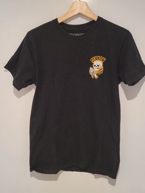 DIXXON Flannel COMPANY Black Short Sleeve Tee with Yellow Skull Logo